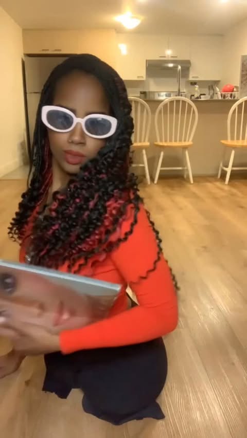 Instagram post by @jessmariaex for ALDO Shoes. Caption reads: Runway but Make It Fashion 💅🏾 

Sunglasses....