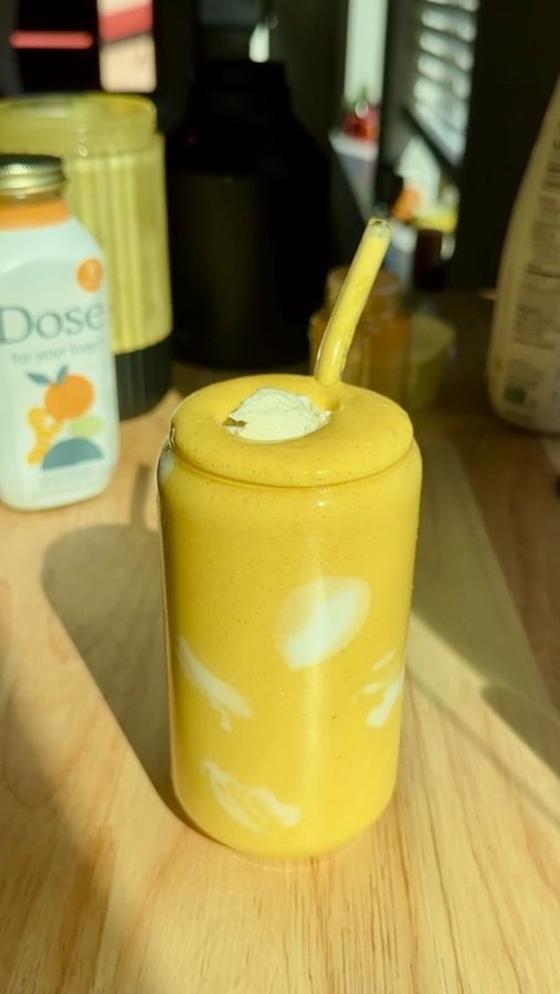 Instagram post by @jennaliveswell for Dose. Caption reads: [...] banana 🍊 1 frozen orange 🍨 1/4 cup....