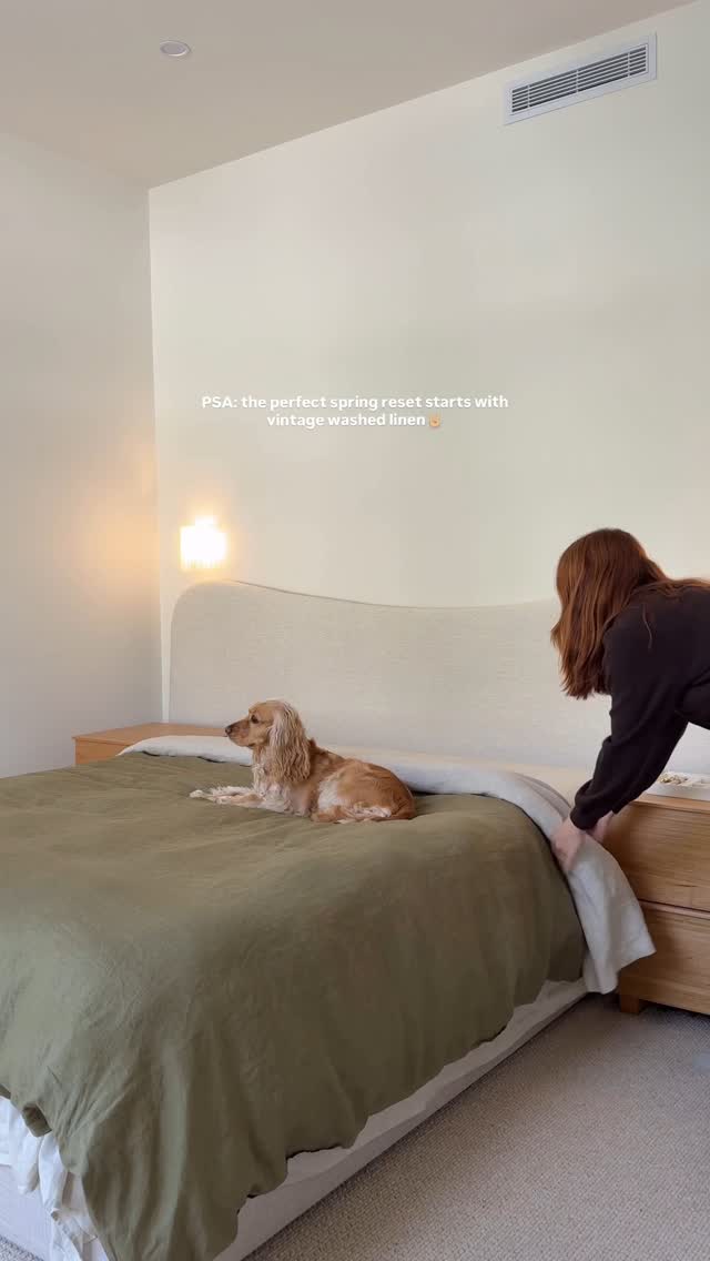 Instagram post by @_alexdavidson for Adairs. Caption reads: [...] bedding in my favourite colour 🌳🥝🍐....