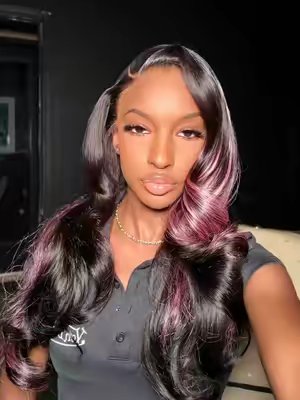 TikTok post by @aichajasminee for Tuneful Hair US Shop. Caption reads: 🩷 🖤 @Tuneful Hair US Shop.