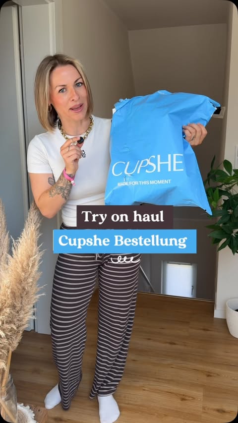 Instagram post by @enya__b for Cupshe AU. Caption reads: Werbung | ✨ try on haul ✨ Alle looks by @cupshe_de....