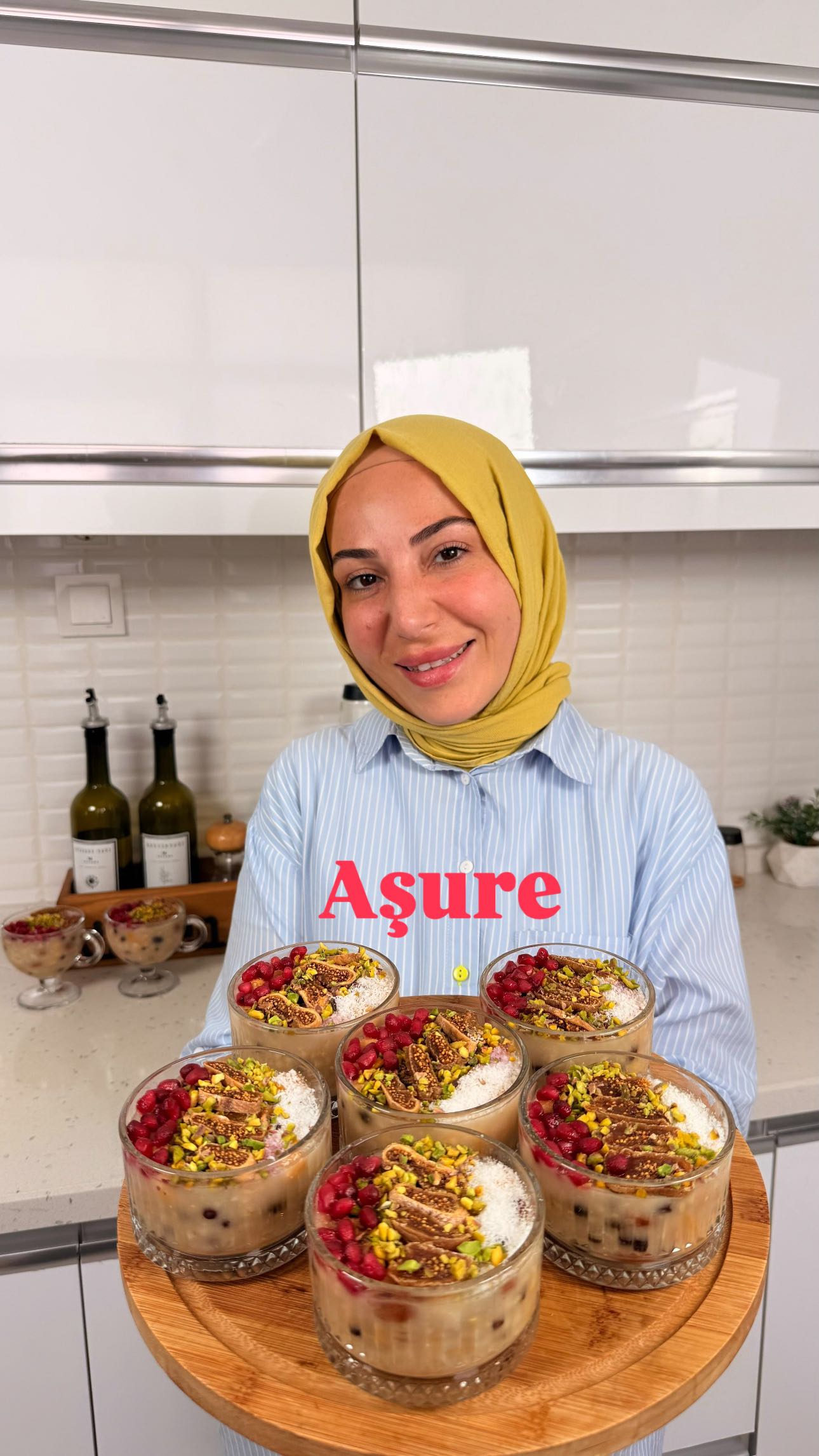Instagram post by @edakarabulut for Migros. Caption reads: ~AŞURE ~
Aşure yapmak için tüm malzemelerimi....
