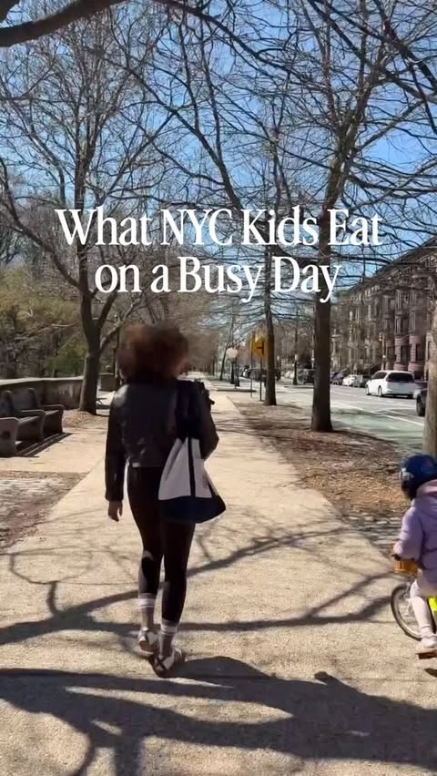 Instagram post by @alexiskristiana for Once Upon a Farm. Caption reads: [...] on the move So I keep snacks simple....