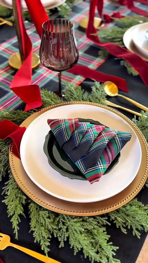 Instagram post by @summerthompsonstyles for Solino Home. Caption reads: Comment SHOP below to receive a DM with the link....