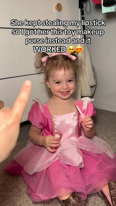 Instagram post by @ericaagolds for JoyCat. Caption reads: [...] pretend makeup set for little ones. This....