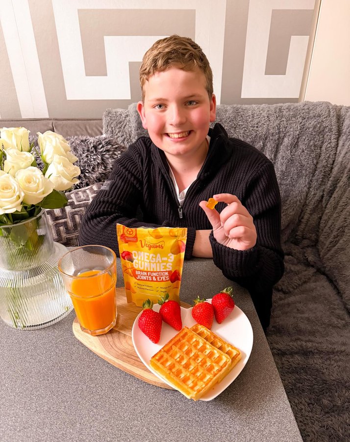 Instagram post by @chartye for Vegums. Caption reads: AD Let’s talk vitamins @vegums We were kindly sent....