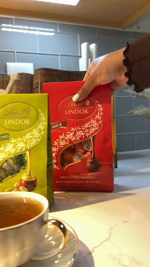 Instagram post by @lexiijohnson for Lindt. Caption reads: [...] has been my go-to everyday luxury… the Lindt....