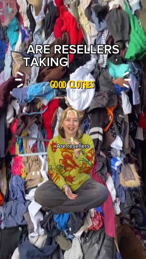 Instagram post by @lottielashley for Join Fleek. Caption reads: [...] clothes don’t stay in your....