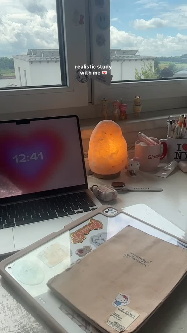 Instagram post by @urmom_sushi for Opera. Caption reads: study with me but with a new tool! @opera....