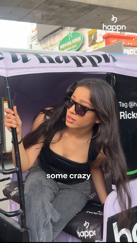 Instagram post by @anerithakkar_ for Happn. Caption reads: The @happnindia Auto at the Anuv Jain [...].