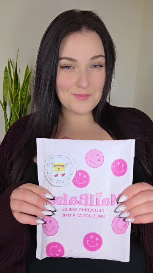 Instagram post by @_english.rose for MailBakes. Caption reads: [...] post never looked this cute! Thank you....