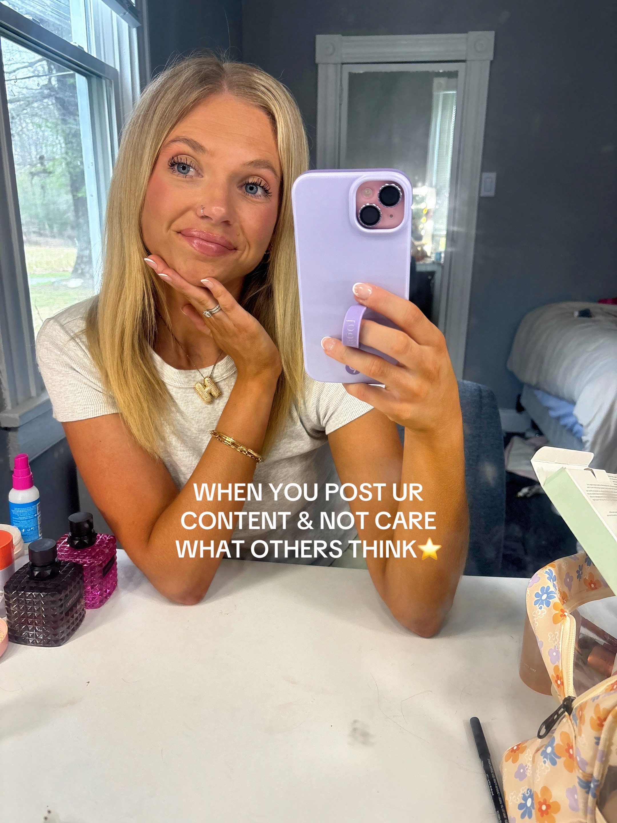 TikTok post by @hannahradaa for hellobubble.com. Caption reads: #howtogetpr #pr #postyourdrafts #postyourcontent....