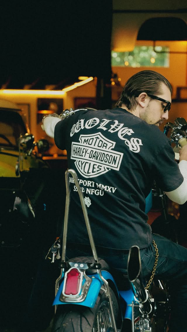 Instagram post by @seanwatsonmusic for Darc Sport. Caption reads: [...] the wheels fall off”
Harley-Davidson x Darc....
