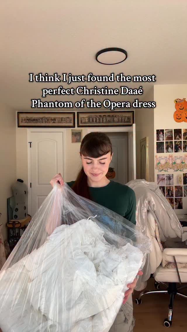 Instagram post by @_boringbb_ for Fanciful Doll. Caption reads: [...] my Age of Innocence Bridal Gown from....