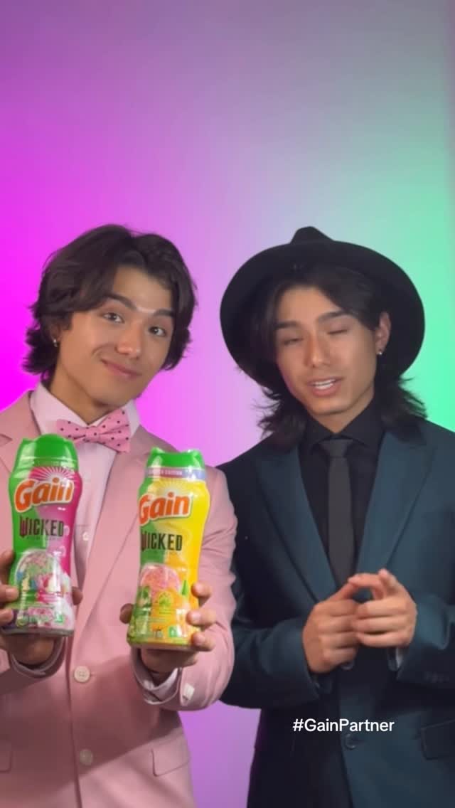 Instagram post by @cegielski_twins for I Love Gain. Caption reads: #GainPartner Bringing the Land of Oz right to our....