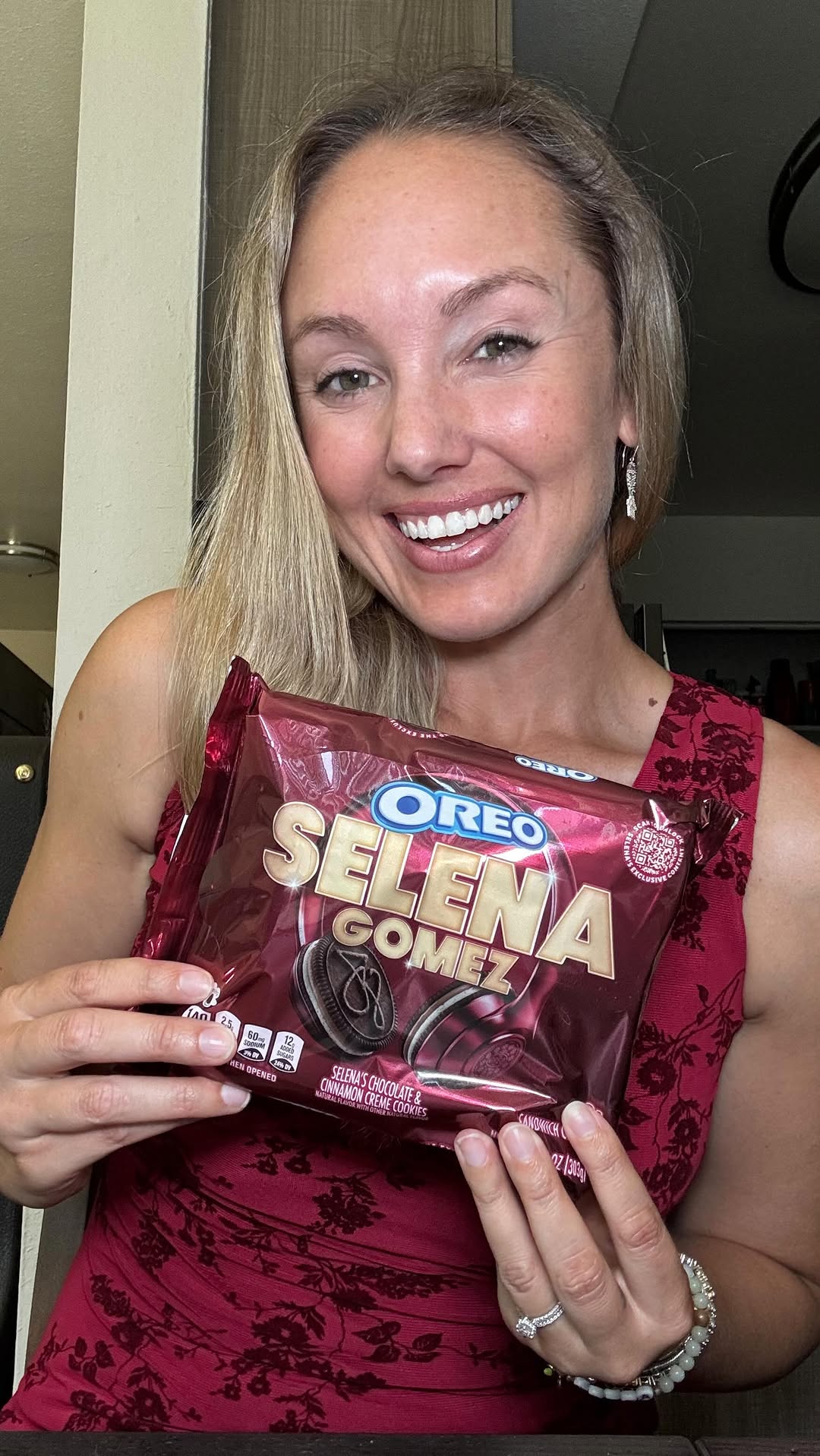 Instagram post by @themagicalmillennial_ for Oreo. Caption reads: #AD The collaboration of my DREAMS has arrived!....