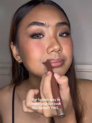 TikTok post by @kmhmphry for Beauty Glazed. Caption reads: [...] hands on the other shades too 😭😭 @Beauty....
