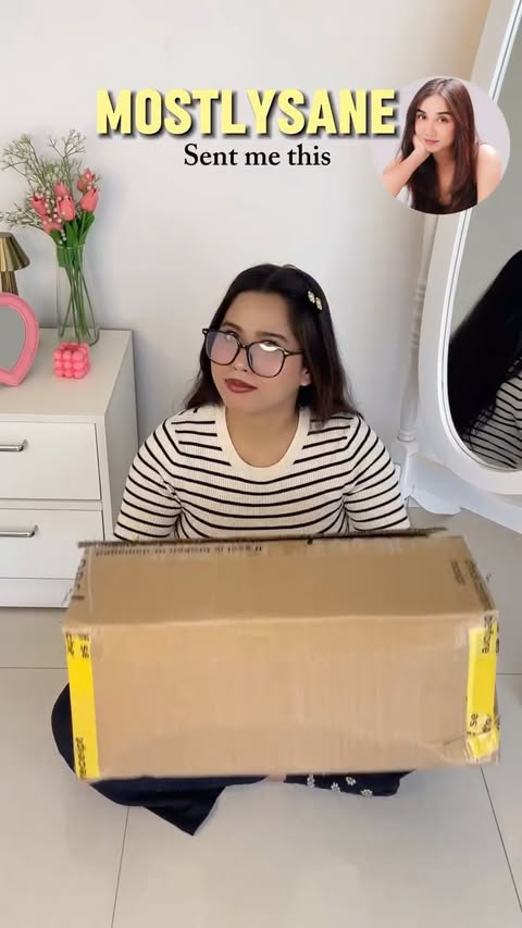 Instagram post by @tanvirpandit13 for Go Colors. Caption reads: [...] in the comment 🌟

Prajakta Koli x Go Colors....