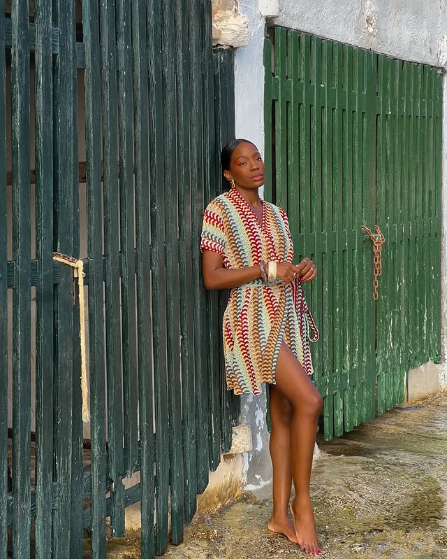 Instagram post by @armellebrown for Mister Zimi. Caption reads: Endless summer in Mallorca with @misterzimi 🍸🤍....