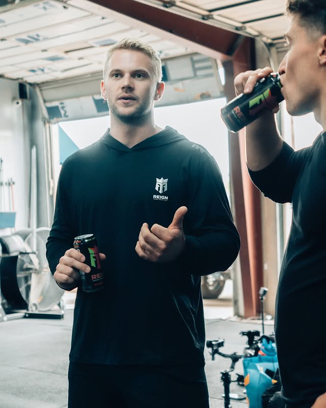 Instagram post by an influencer for Reign Body Fuel. Caption reads: [...] sharing with @jhopper3 ) @reignbodyfuel....