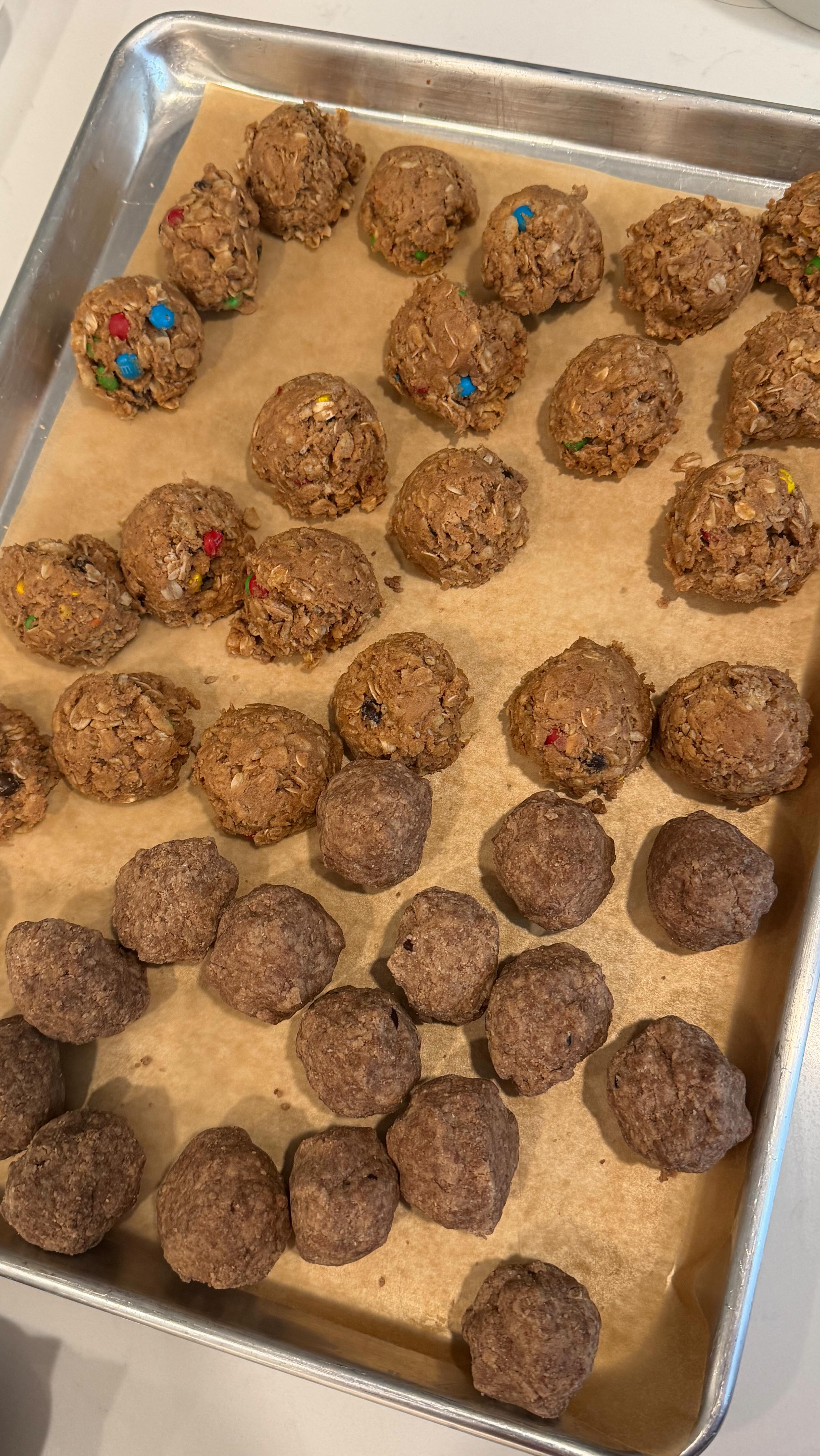 Instagram post by @brooke_lynnmilne for Clean Simple Eats. Caption reads: is your mom really in town if you're not making....