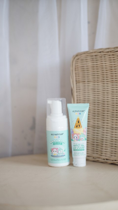 Instagram post by @chila.chael for AZARINE KIDS. Caption reads: “Start their healthy skin journey with....
