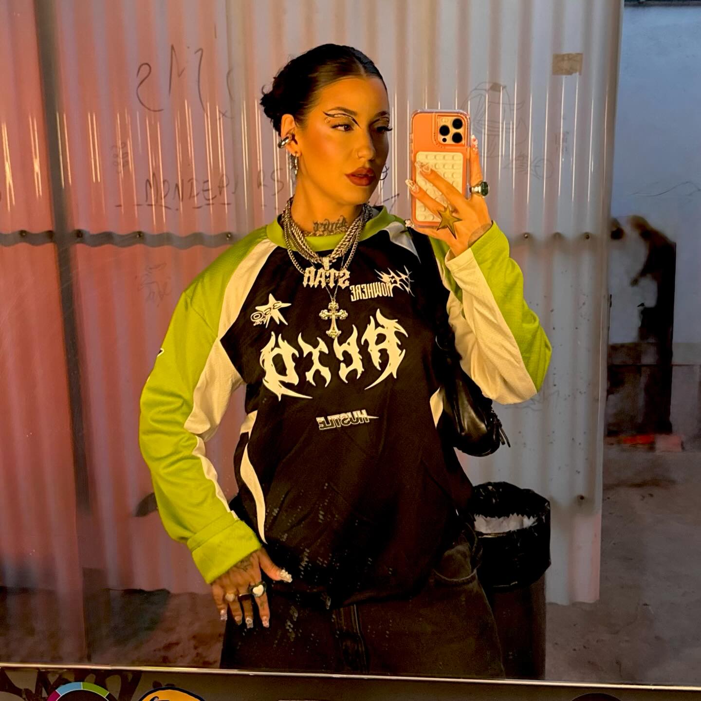 Instagram post by @barcellosmarina_ for Lojas Renner. Caption reads: Obrigada pelo convite @lojasrenner @mari.salomone....