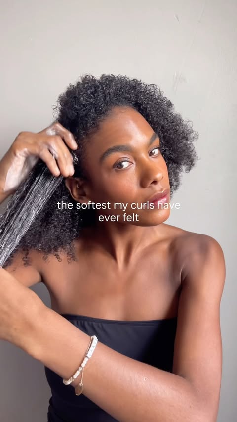 Instagram post by @ashleyelisabeth27 for Cantu Beauty. Caption reads: [...] the results kept it in my routine....