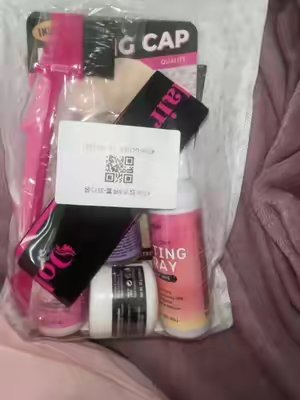 TikTok post by @liyahhlee0 for DOLAHAIRCARE. Caption reads: [...] use these products for the Install😽....