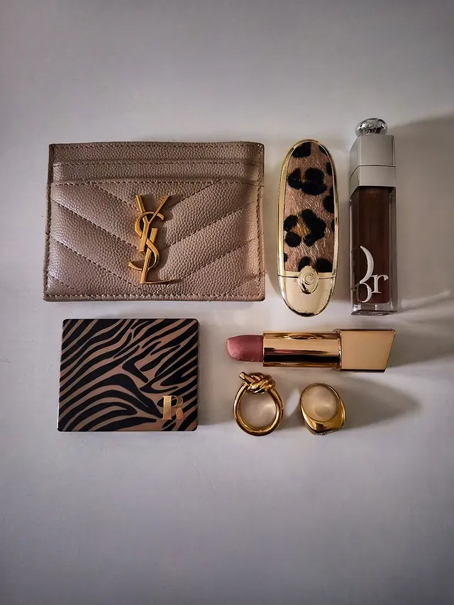 Instagram post by @lily_bsd_ for Rouje. Caption reads: A little new arrival from @lesfillesenrouje ❤️....