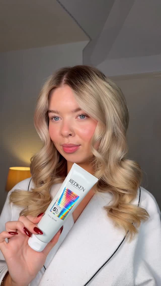 Instagram post by @lucymaedrewek for Redken. Caption reads: ad How I do my no fry blow dry✨ as bleach blonde....