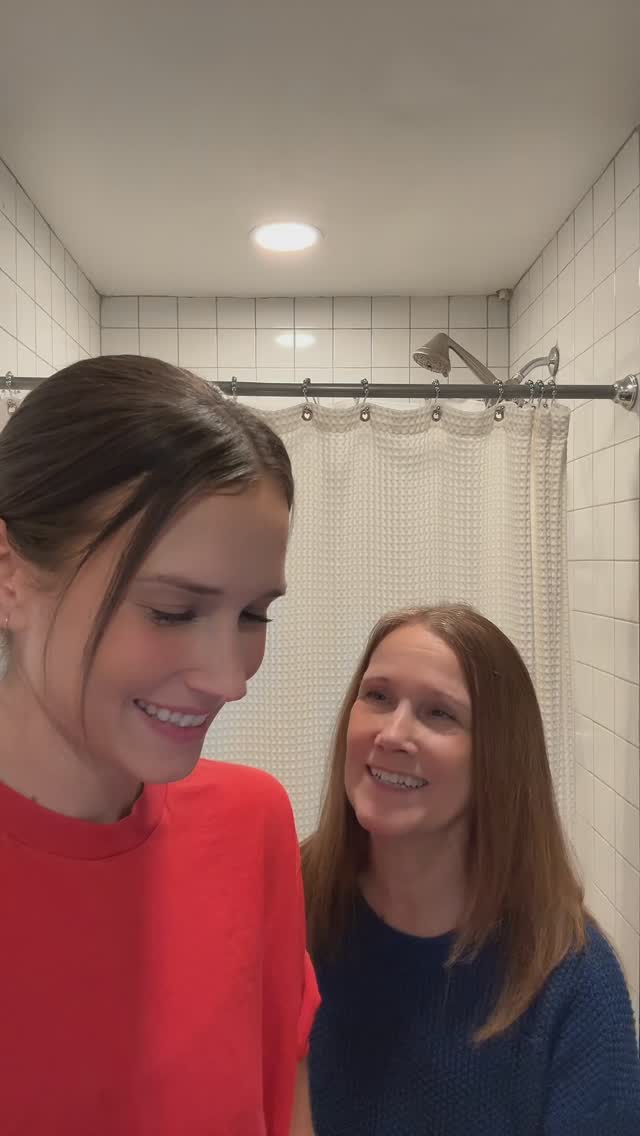 Instagram post by @nowthisisliving for Hinge. Caption reads: guess who’s getting back on @Hinge? 👀....