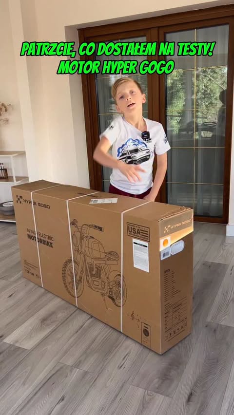 Instagram post by @bartekbgk for HYPERGOGO. Caption reads: #współpraca #reklama #bartekbgk #hypergogo....