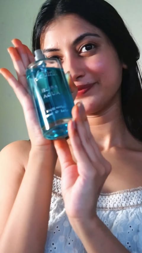 Instagram post by @stylewithsneha_ for La Pink. Caption reads: Lately obsessed with clean, fresh fragrances 🤍....