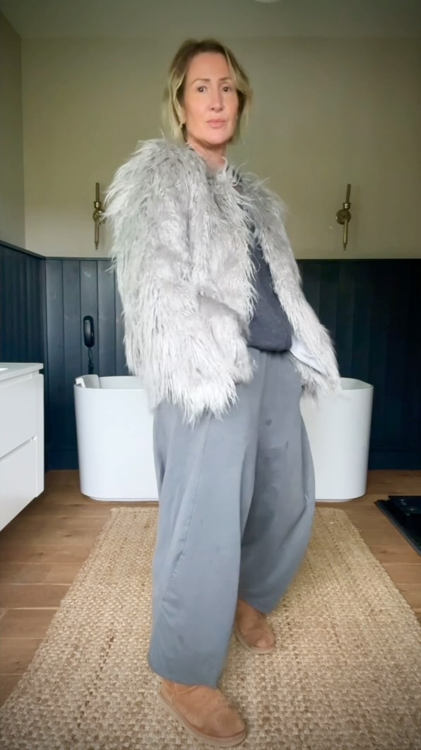 Instagram post by @instyle_helen for MISSPAP. Caption reads: Faux fur ☺️ or 😫

Baggy trews (stain optional)....