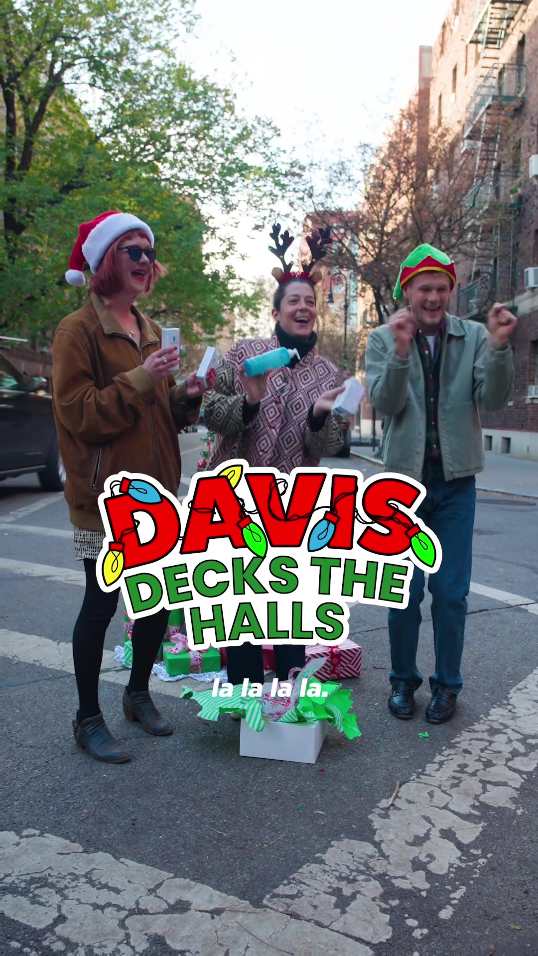 TikTok post by @davisburleson for LaRochePosayUS. Caption reads: 🚨GIVEAWAY🚨 DAY 2/7 of DAVIS DECKS THE HALLS 🧴✨:....