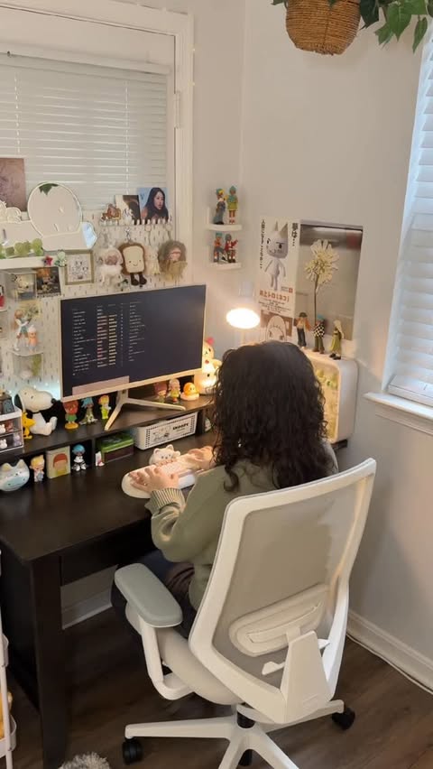 Instagram post by @bread0nmyhead for Branch Furniture. Caption reads: [...] can be glued to my desk in comfort!....