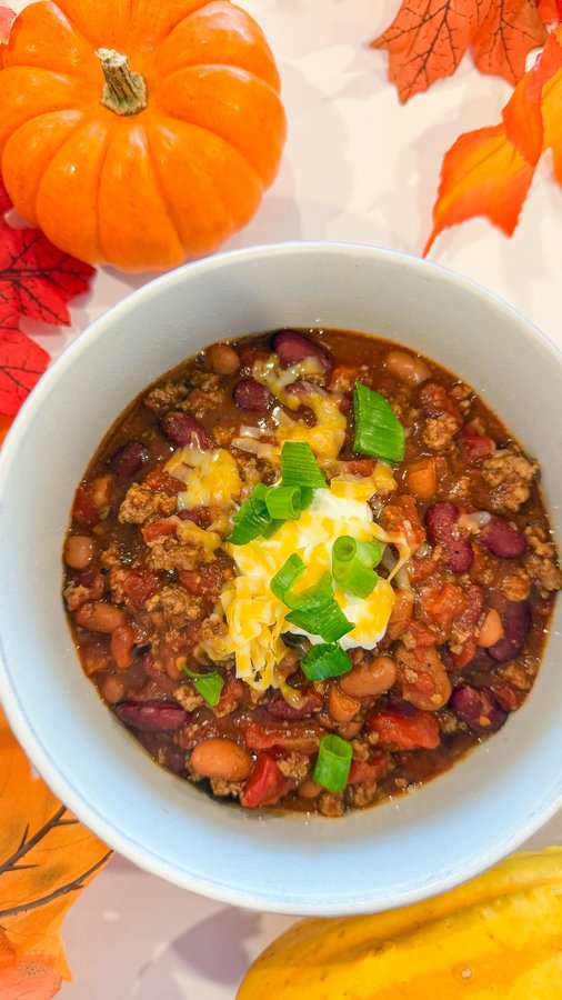 Instagram post by @andreagabrielllee for Food Lion. Caption reads: Fall grocery haul and there’s no better place to....