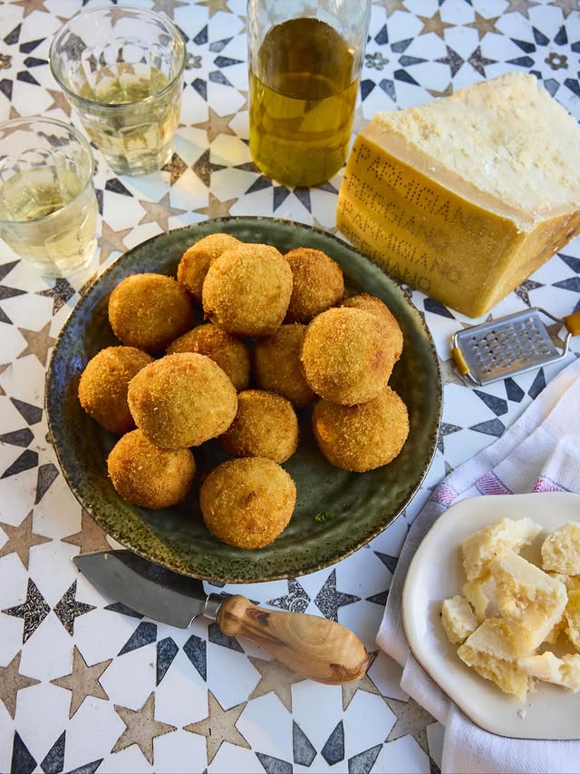 Instagram post by @gennarocontaldo for Parmigiano Reggiano. Caption reads: Hi lovely people! Create the perfect sharing meal....