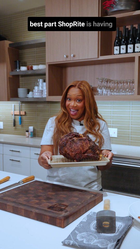 Instagram post by @sunnyanderson for ShopRite. Caption reads: Haaaiii neighbors🥰 It's the ROAST wonderful....