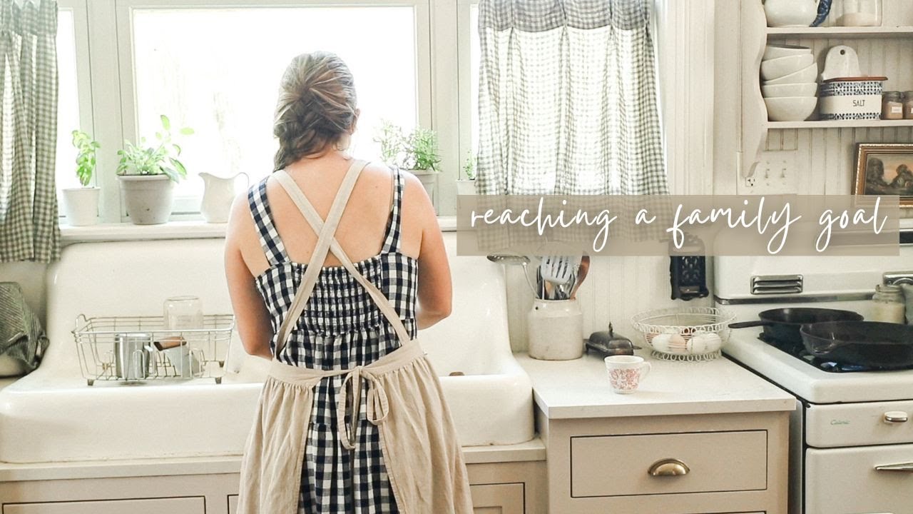 YouTube post by @FarmhouseonBoone for thredUP. Caption reads: Sunny spring days in the farmhouse.