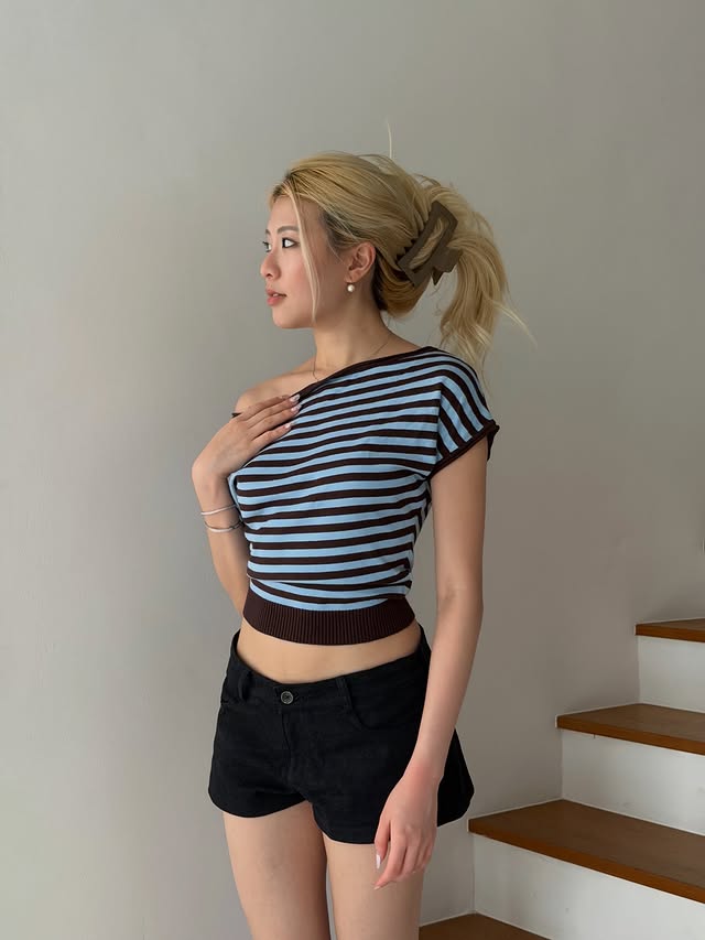 Instagram post by @capyhailey for Glassons. Caption reads: the mood im bringing into 2026
 
 
 

#explore....