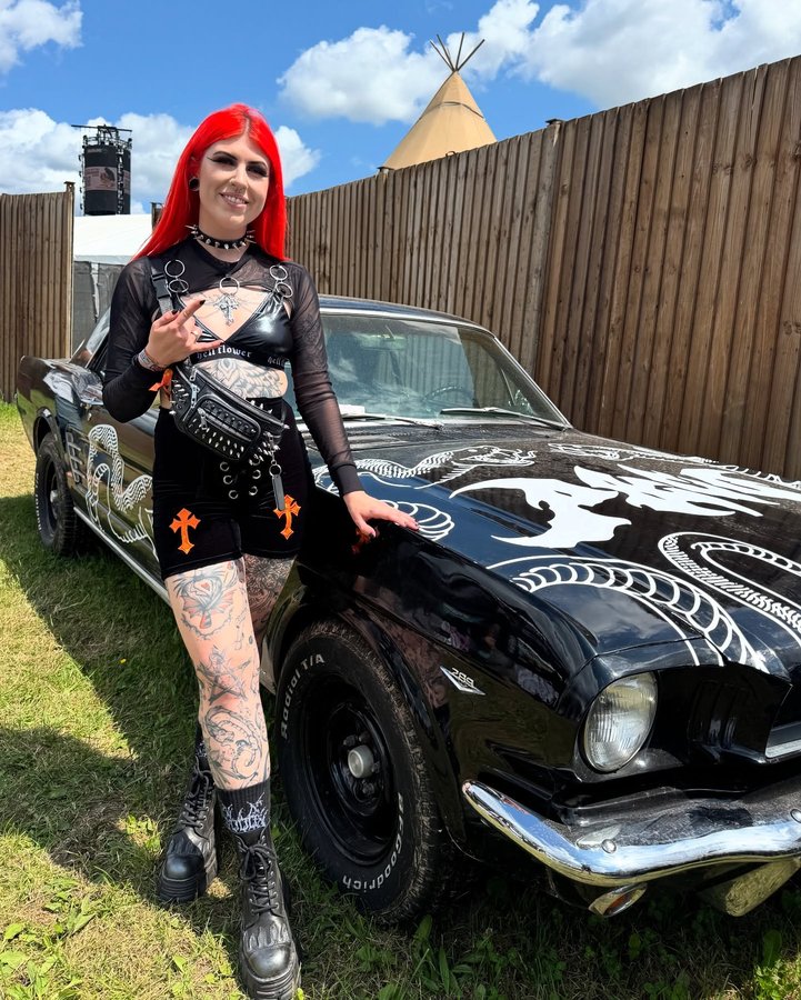 Instagram post by @saskiayoung_xox for Mary Wyatt London. Caption reads: A round up of Saturday @downloadfest 🖤 

It was a....