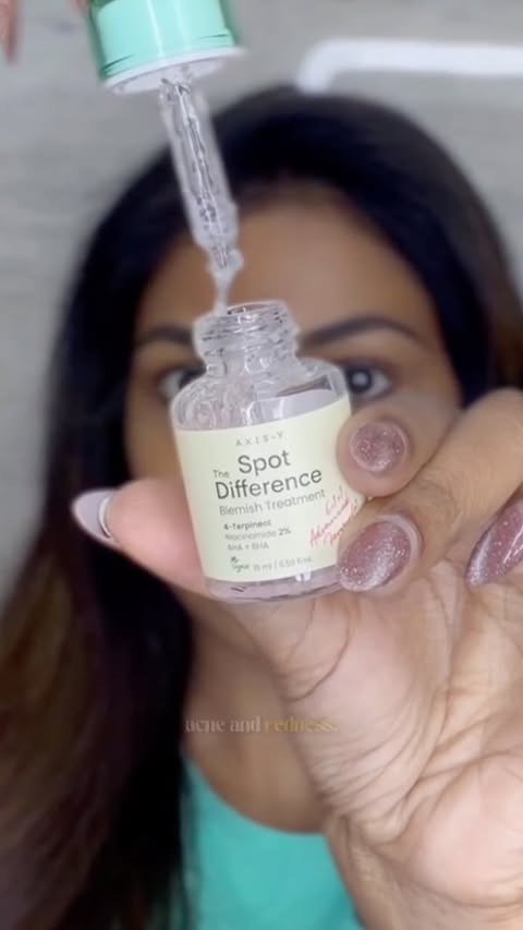 Instagram post by @thesnazzy_diva for Axis-y. Caption reads: [...] targeted care, not harsh layering. Using....