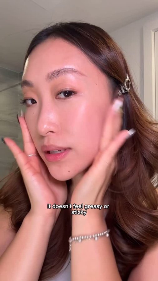 Instagram post by an influencer for First Aid Beauty. Caption reads: [...] for dry skin💧 the NEW @firstaidbeauty ultra....