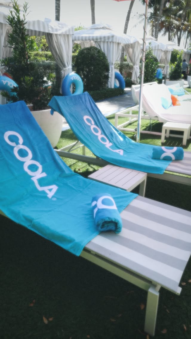 Instagram post by @jacyhannaa for COOLA. Caption reads: [...] guys are seriously going to LOVE IT!!!....