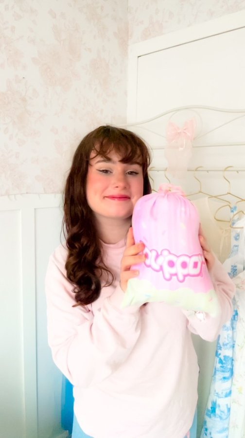 Instagram post by @magically.ronni for Blippo. Caption reads: [...] up to $90+ with at least 7 plushies. @blippo....