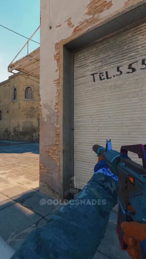 Instagram post by @goldcsnades for Razer. Caption reads: Improving your Strafe on CS2 by @razer #cs2.