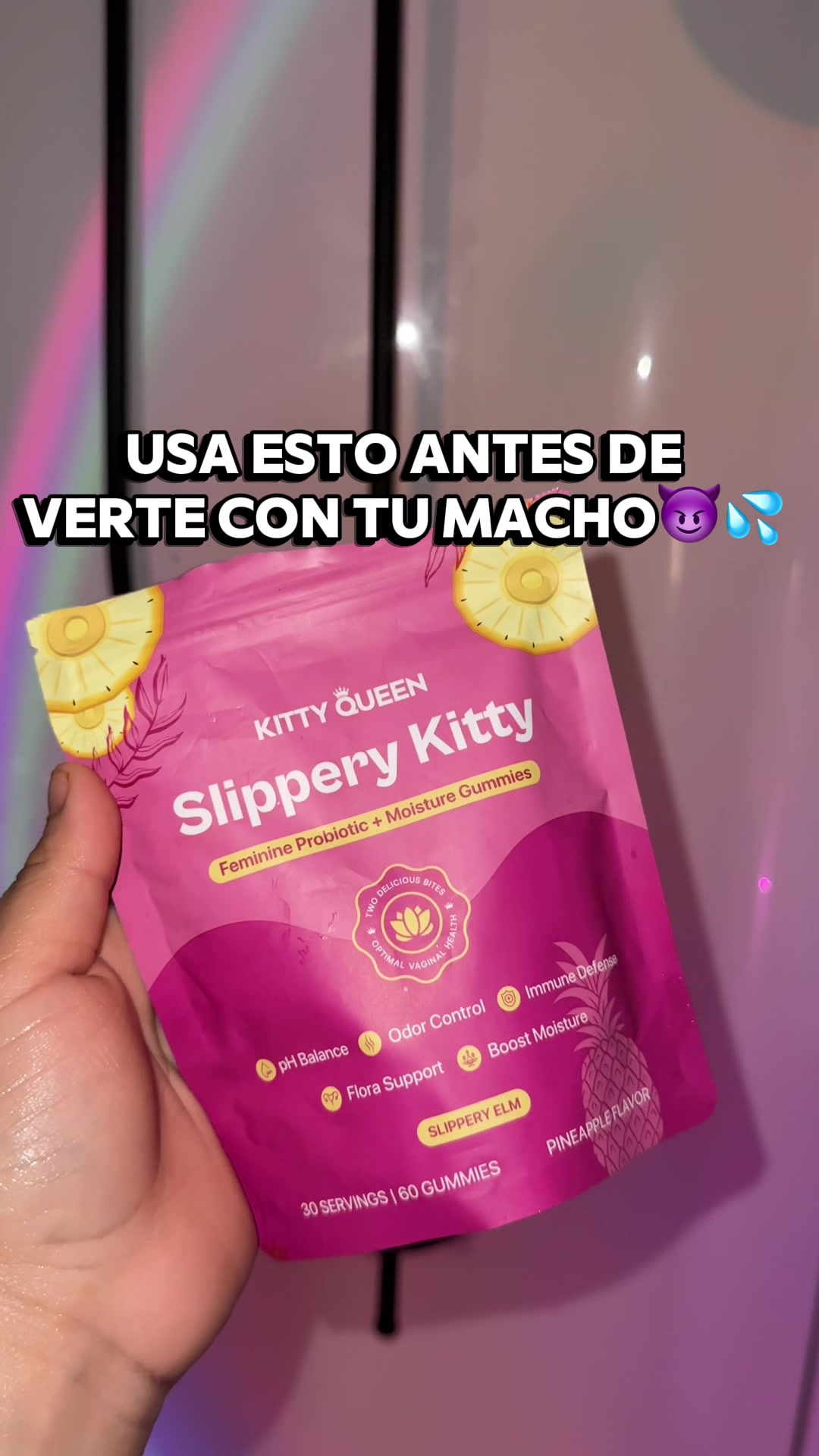 TikTok post by @tatianapena23 for KittyQueen. Caption reads: @KittyQueen probioticos femeninos ❤️ #probiotics....