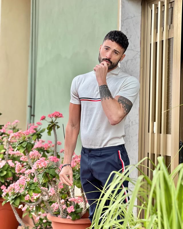 Instagram post by @_bruninho94 for Ron Dorff. Caption reads: Total look @rondorff 😍🔥 so crazy 💣.